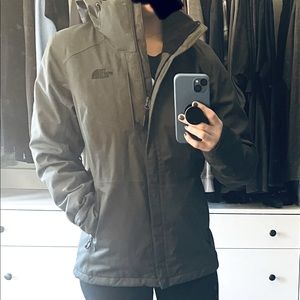 Small Northface all season parka